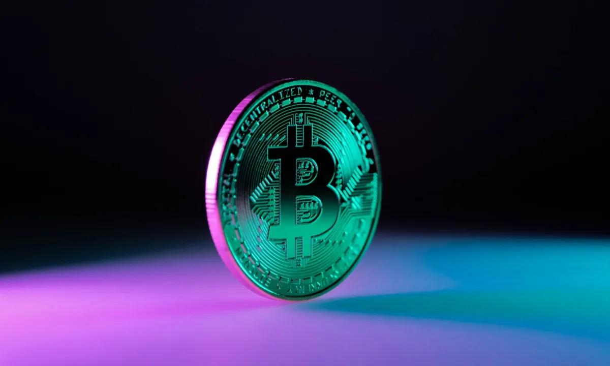 ذخیره بیتکوین بلکراک همچنان صعودی میشود ذخیره بیتکوین بلکراک همچنان صعودی میشود