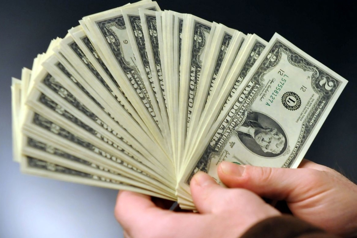 بازار ارز فعلا هیجانی است؛ احتیاط کنید بازار ارز فعلا هیجانی است؛ احتیاط کنید