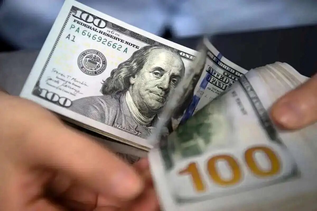 تثبیت نرخ دلار و یورو در بازار ارز تجاری تثبیت نرخ دلار و یورو در بازار ارز تجاری