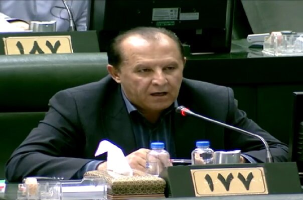 رئیس کل بانک مرکزی بر تسریع در پرداخت وامها تاکید کند رئیس کل بانک مرکزی بر تسریع در پرداخت وامها تاکید کند