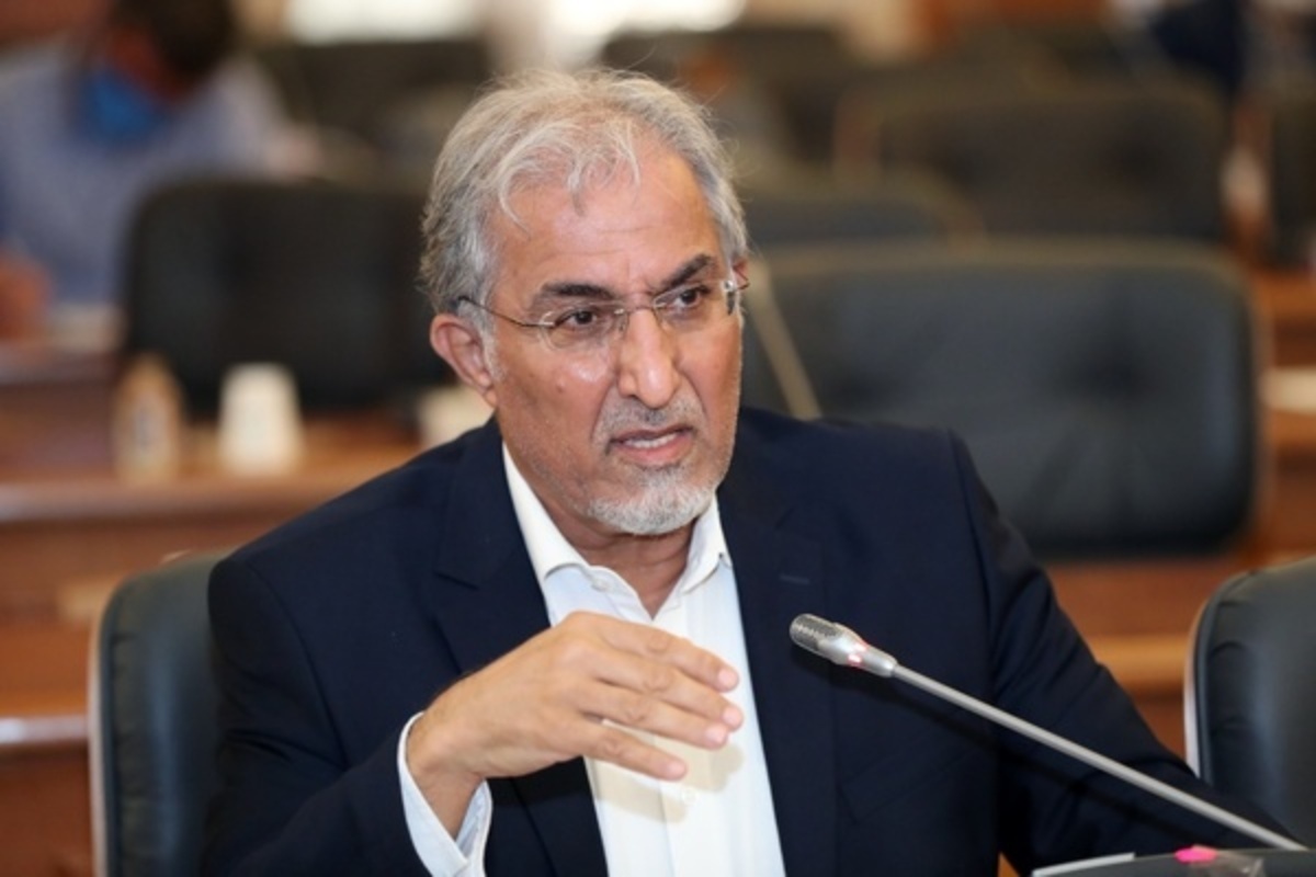 راغفر: «شوکدرمانی» اقتصادی به نابرابری دامن زده است راغفر: «شوکدرمانی» اقتصادی به نابرابری دامن زده است