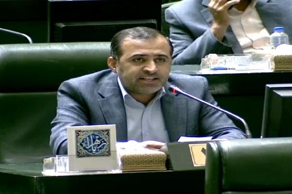 بانک مرکزی برای مدیریت بازار ارز ورود جدیتری داشته باشد بانک مرکزی برای مدیریت بازار ارز ورود جدیتری داشته باشد