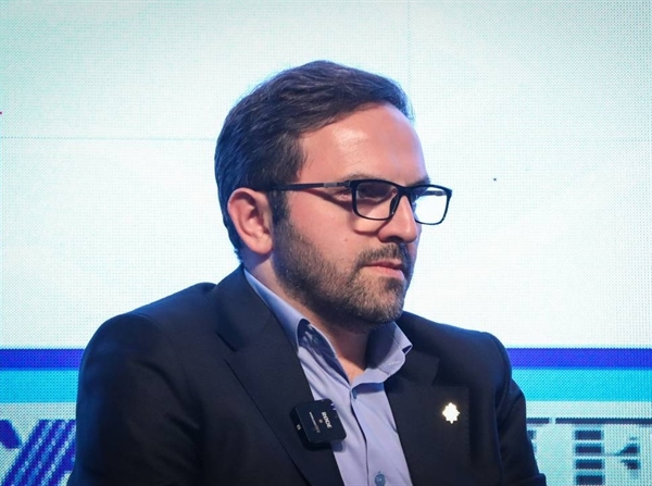 مسیر آینده، گذار از بانکداری سنتی به بانکداری اکوسیستمی است مسیر آینده، گذار از بانکداری سنتی به بانکداری اکوسیستمی است