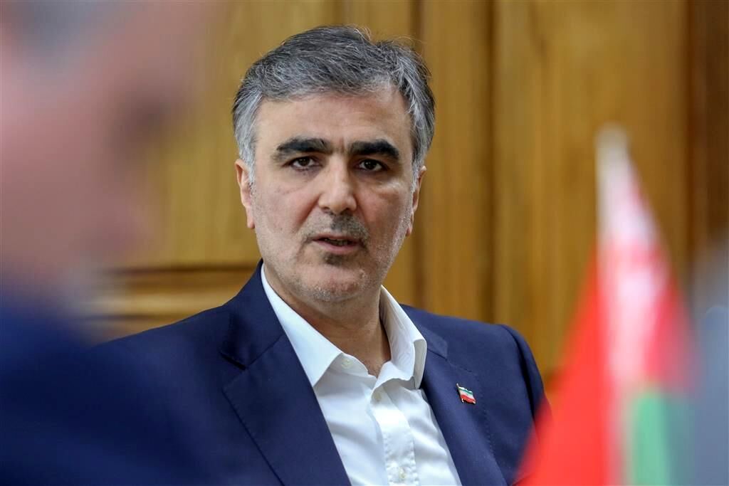 بانک مرکزی ادعای مشاجره فرزین در مجلس را تکذیب کرد