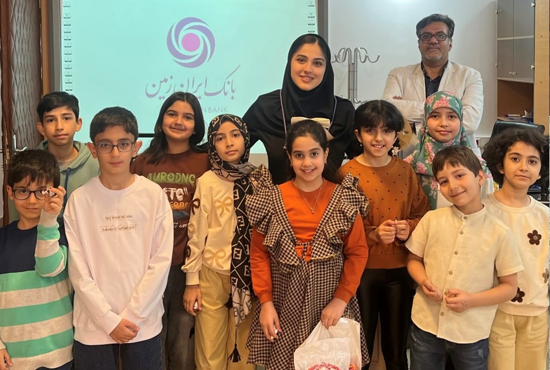 کارگاه آموزشی «دنیای سه ‌بعدی من» در  بانک ایران زمین
