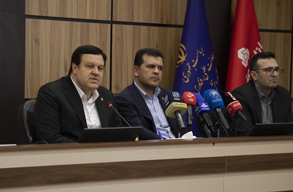 قدردانی معاون علمی و فناوری رییس‌جمهوری از  بانك ملت 